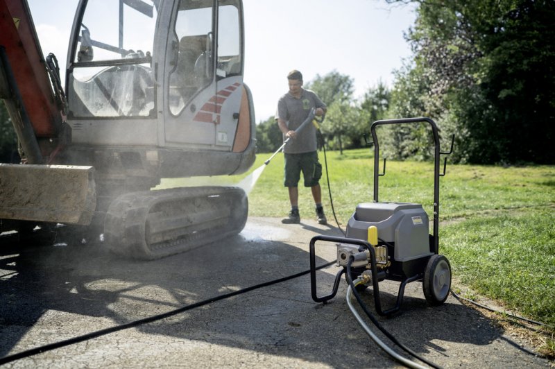 Aparat de spalat cu presiune KARCHER HD 9/20-4 Classic