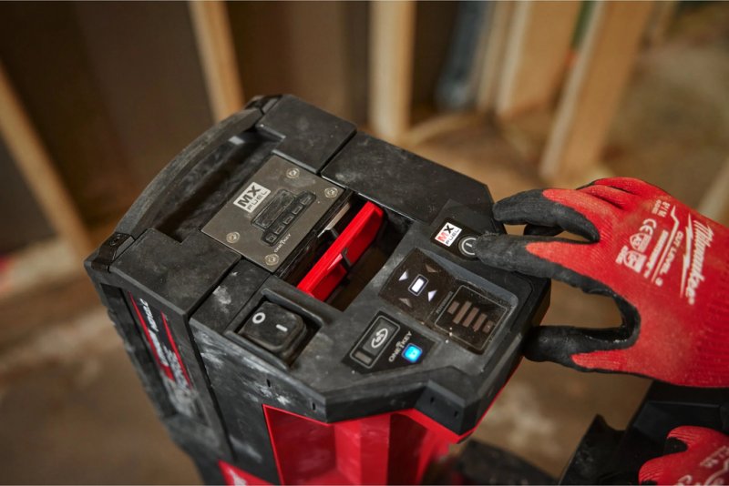 Acumulator Milwaukee MX FUEL™ FORGE™, 72V, 12Ah, MXFXC812