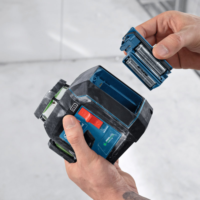 Nivela laser cu 3 linii BOSCH, GLL 80-33 G, verde