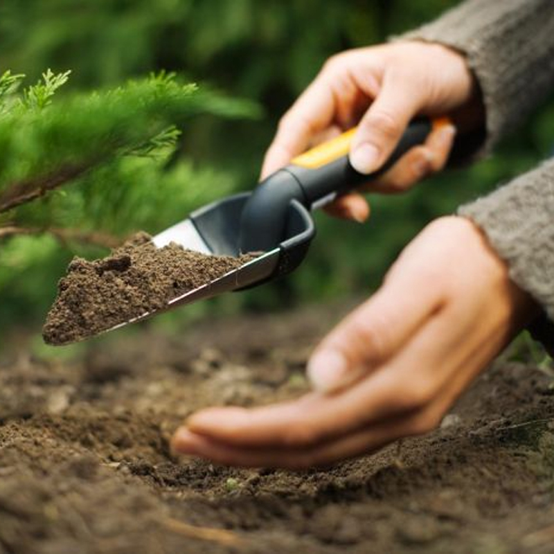 Plantator 375 x 87 mm, 130 g, Fiskars Premium Planters™