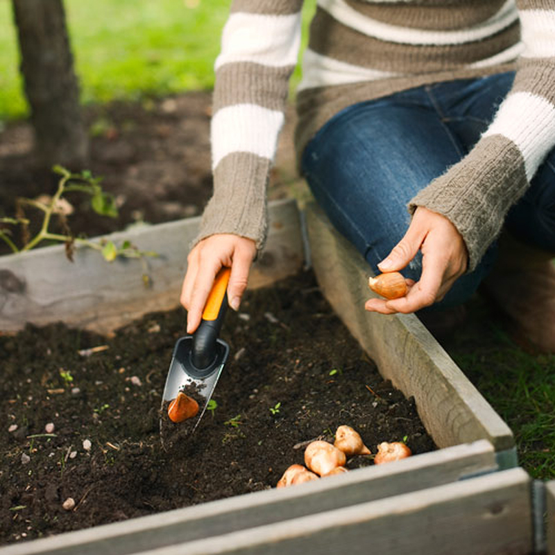 Plantator ingust 275 x 70 mm, 100 g, Fiskars Premium Planters™