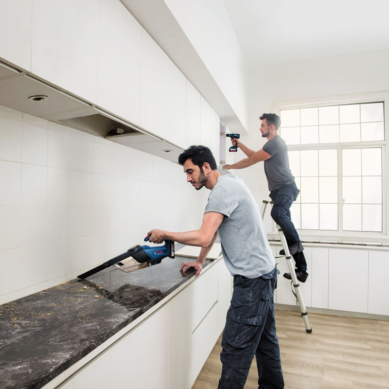 Aspirator de mana umed/uscat Bosch, 18V, tip GAS 18V-1, SOLO (fara incarcator si acumulatori)