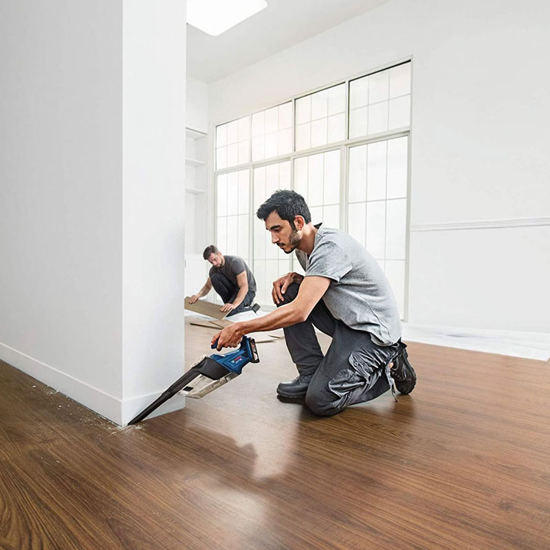 Aspirator de mana umed/uscat Bosch, 18V, tip GAS 18V-1, SOLO (fara incarcator si acumulatori)