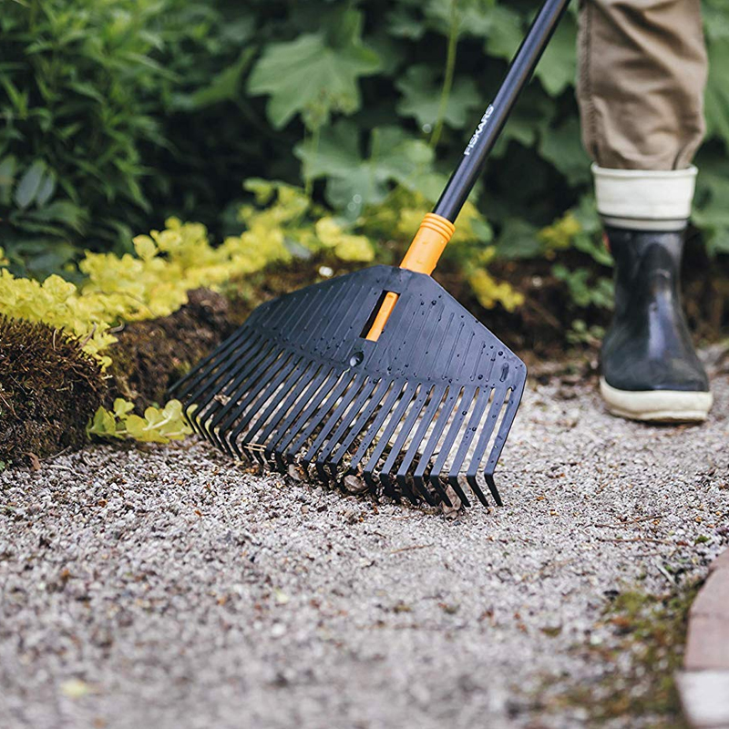 Coada pentru unelte, Fiskars tip Solid™