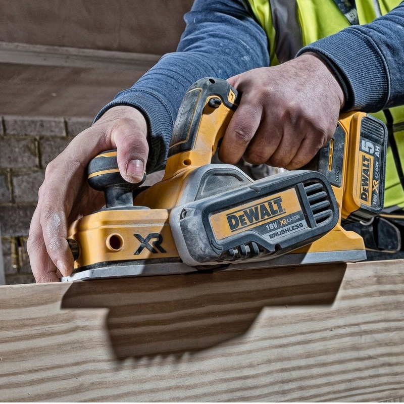 Masina de rindeluit 18V XR 5.0Ah, DeWalt tip DCP580P2