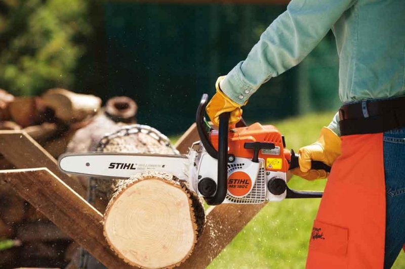 Motofierastrau cu benzina STIHL MS180C-BE, 40 cm