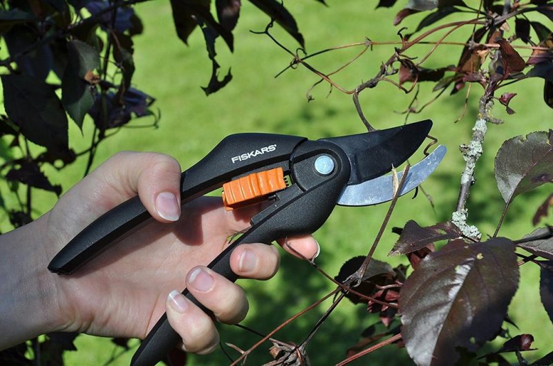 Foarfeca pas cu pas, tip SingleStep™ P26, Fiskars