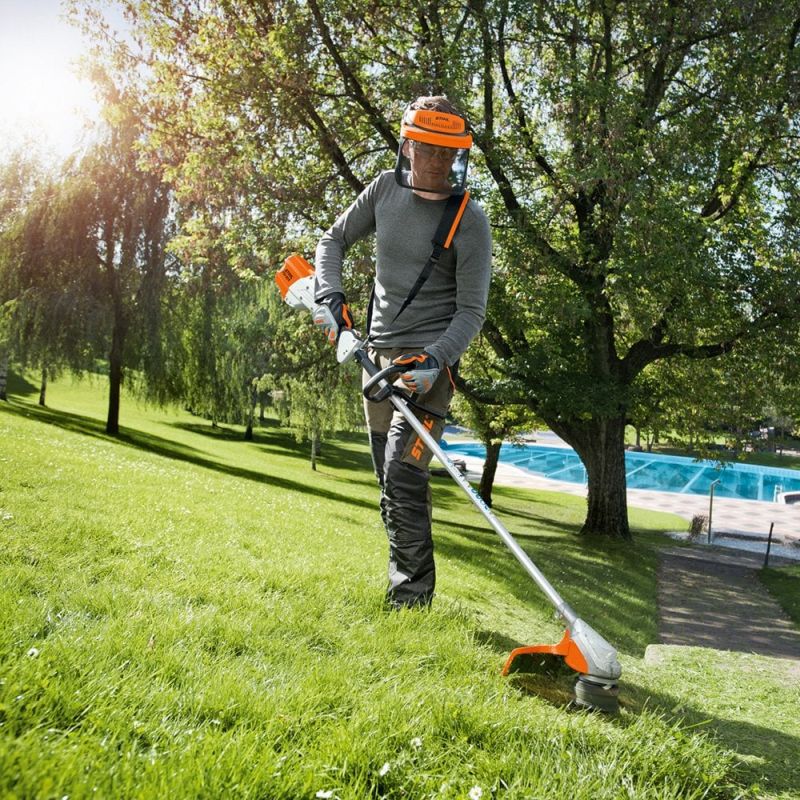 Motocoasa (trimmer) compatibila cu acumulatori 36V, Stihl, SOLO (fara incarcator si acumulator), tip FSA90, sistem AP