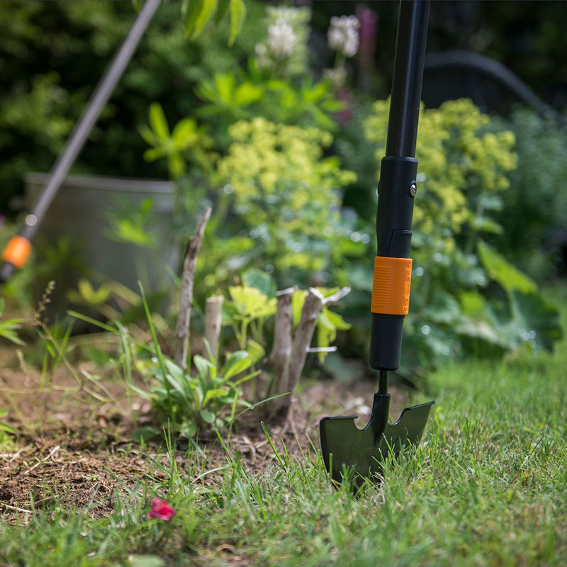 Dispozitiv pentru bordurat 350 x 197 mm, 300 g, Fiskars QuikFit™