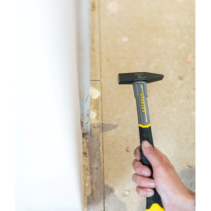 Ciocan cu maner din fibra de sticla, 200 g