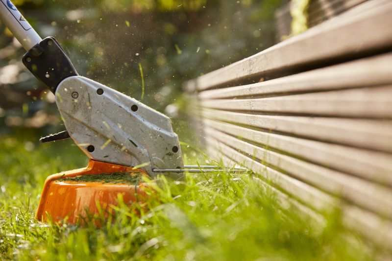 Motocoasa (trimmer) cu acumulator integrat, Stihl, tip FSA45