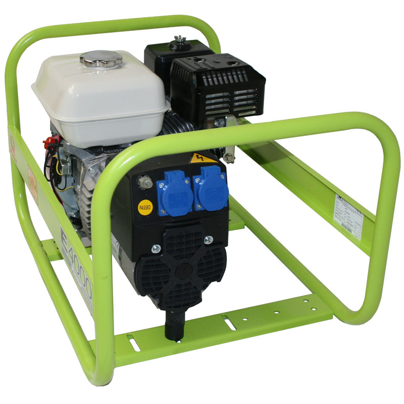 Generator de curent monofazat, 3.1 kW, motor Honda, PRAMAC tip E4000