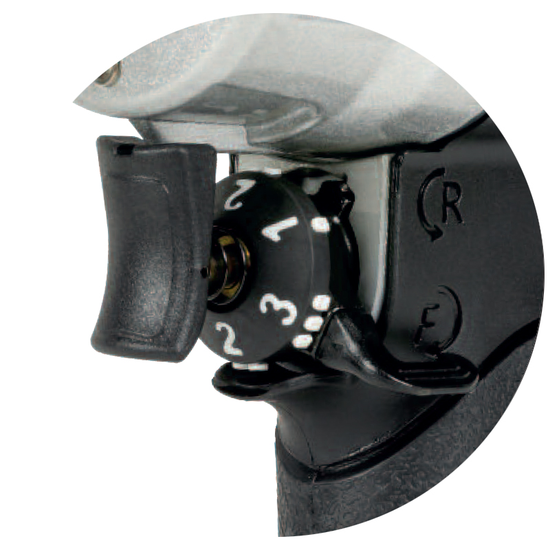 Masina de insurubat cu impact 3/4'', max. 2.215 Nm, forma tip pistol, reversibila, tip UT8310 POWER LINE