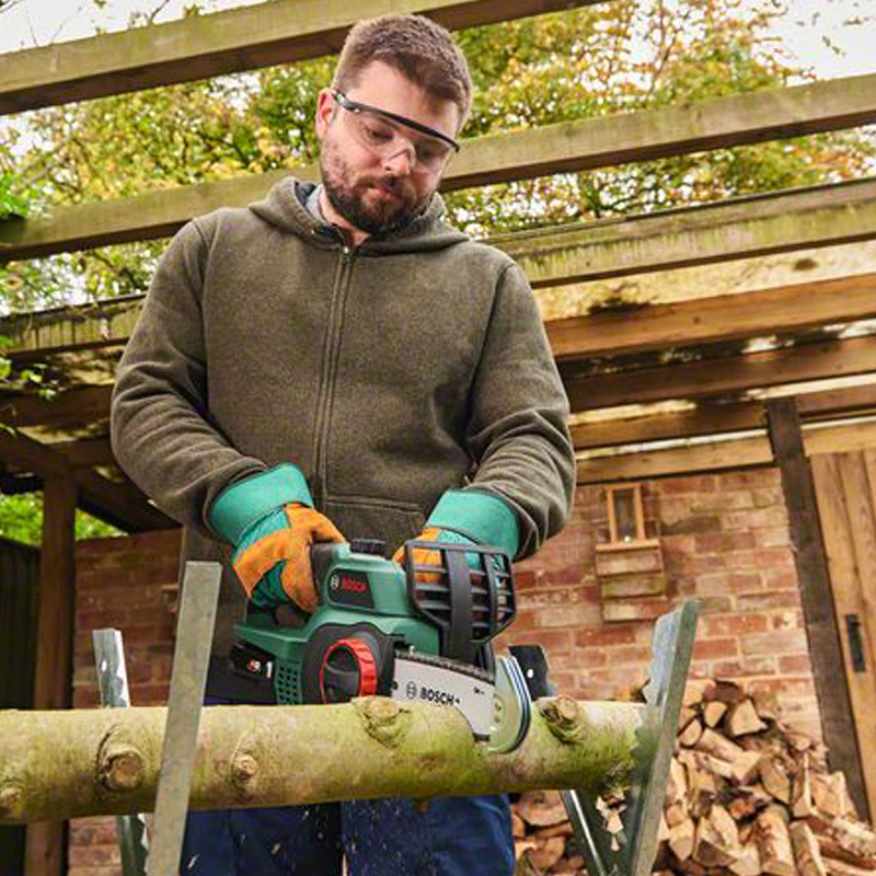 Fierastrau cu acumulatori cu lant, 18V, Bosch UniversalChain 18, Solo