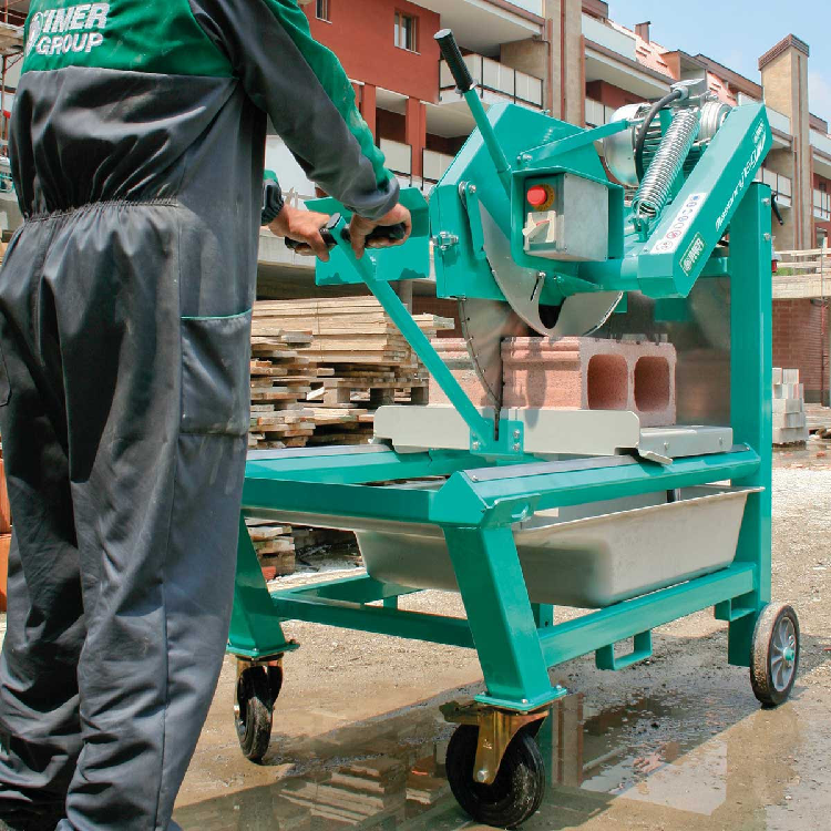 Masina de taiat tip Masonry 750 Plus, trifazata, fara disc