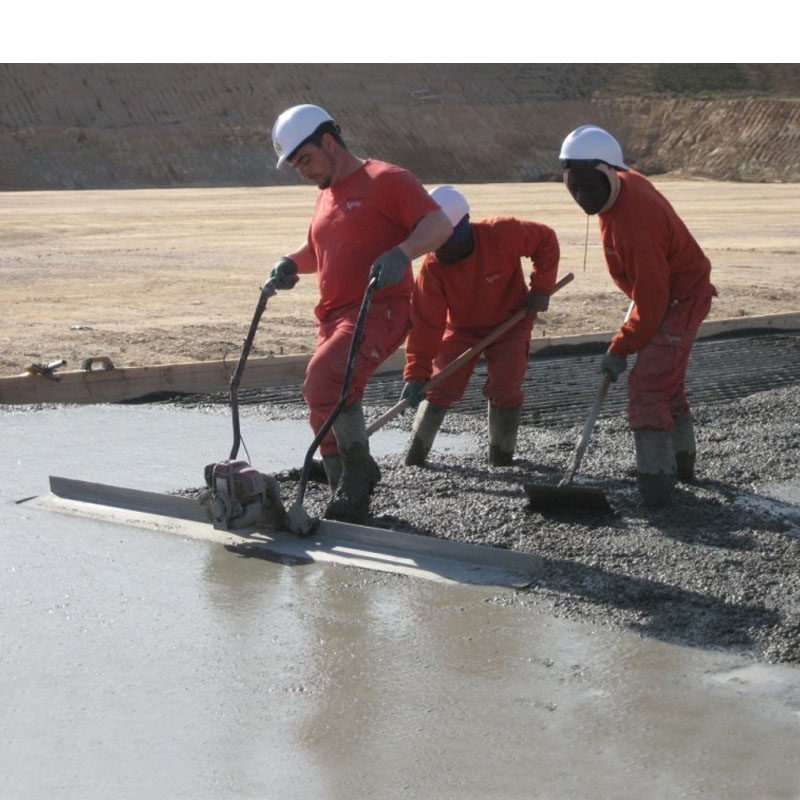 Rigla vibranta cu motor termic, 4m, ENAR QXH4000