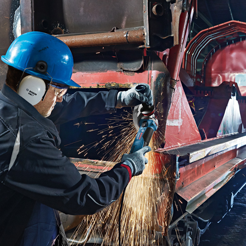 Polizor unghiular 125mm, 1900 W BOSCH tip GWS 19-125 CIE