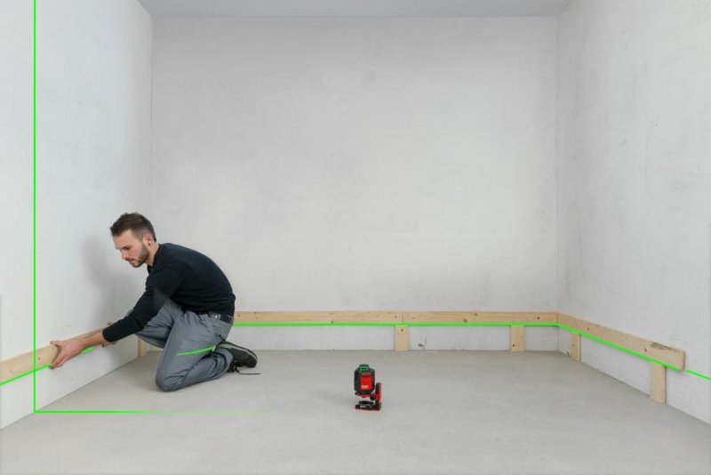 Nivela laser SOLA, tip HORIZON GREEN BASIC