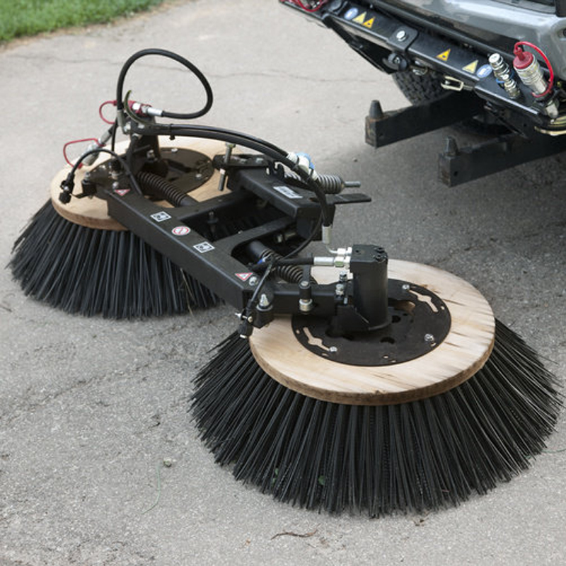 Vehicul pentru uz municipal compact Karcher MIC34C