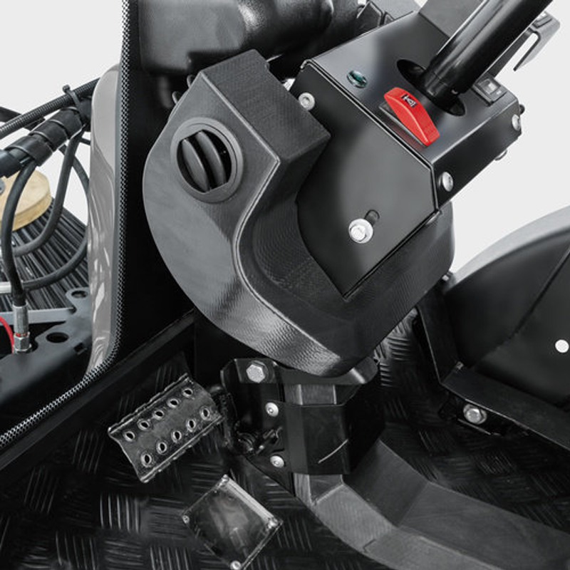 Vehicul pentru uz municipal compact Karcher MIC34C