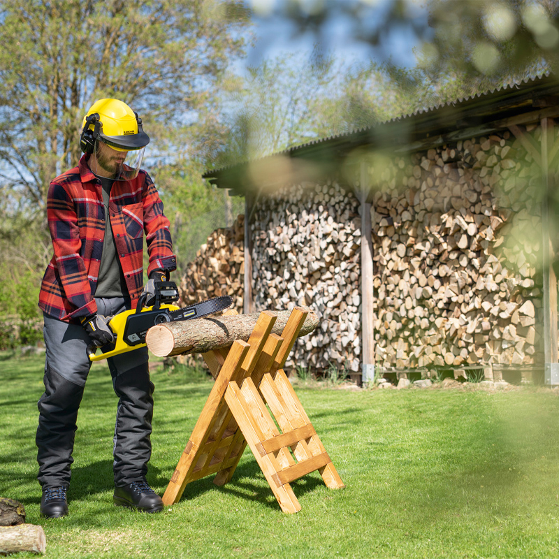 Motofierastrau cu acumulatori tip CNS 36-35 fara incarcator si acumulator