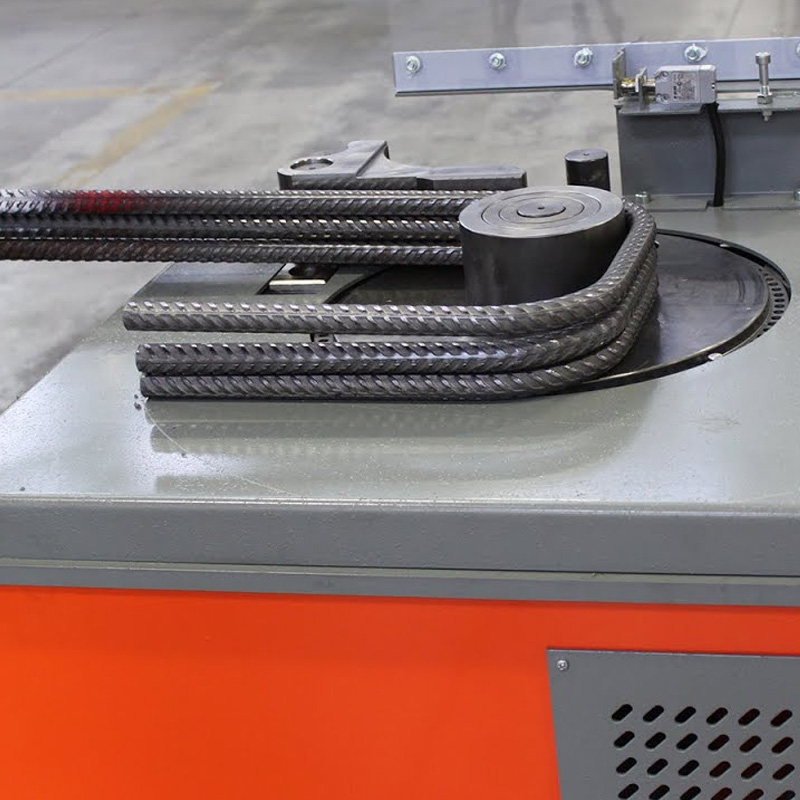 Masina pentru indoit fier beton tip P36T