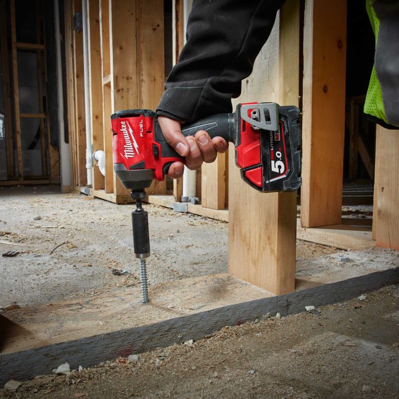 Masina de insurubat cu impact 18V, SOLO, tip M18FID2-0X FUEL™