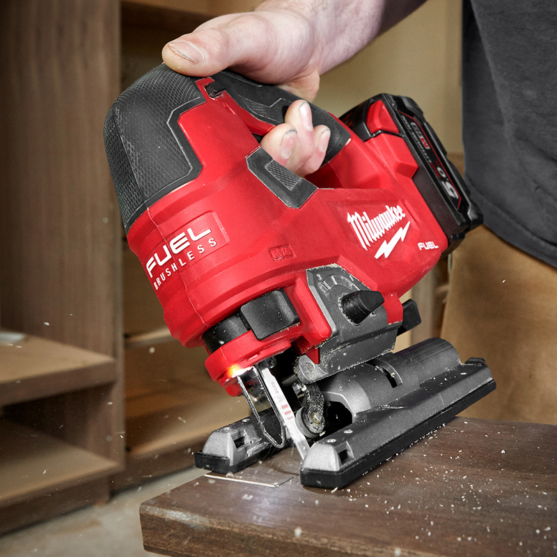 Fierastrau vertical (pendular) 18V, 5 Ah, FUEL™, tip M18FJS-502X