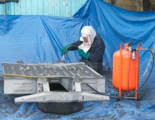 Instalatie pneumatica de sablat portabila, 75l BigRed