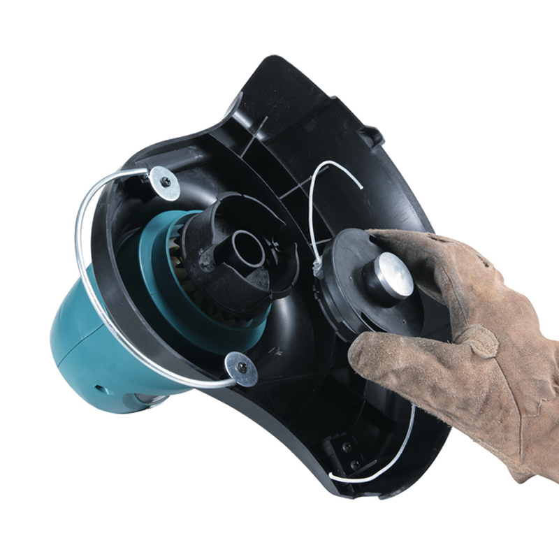 Trimmer de gazon tip UR3000