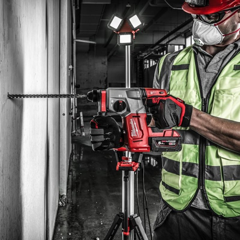 Ciocan rotopercutor Milwaukee M18BLH-502X, SDS-Plus 2.3J, 18V, 2 x 5Ah Li-Ion, cutie plastic