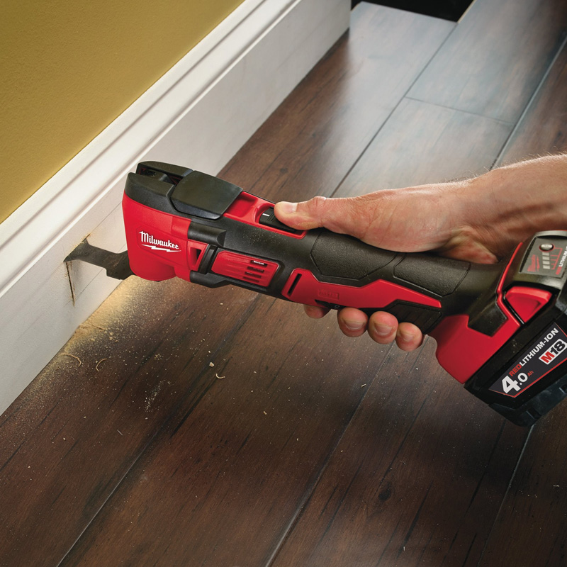 Unealta multifunctionala oscilanta cu motor fara perii in cutie plastic HD, SOLO, M18FMT-0X