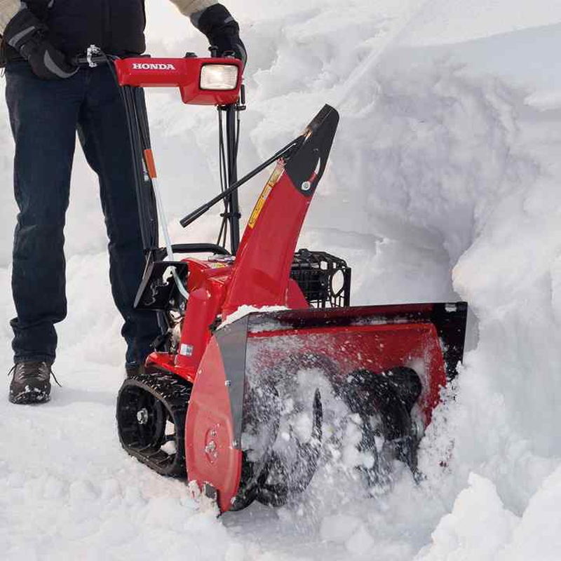 Freza pentru zapada cu senile, latime de lucru 550mm, Honda HSS655 K1 ETD