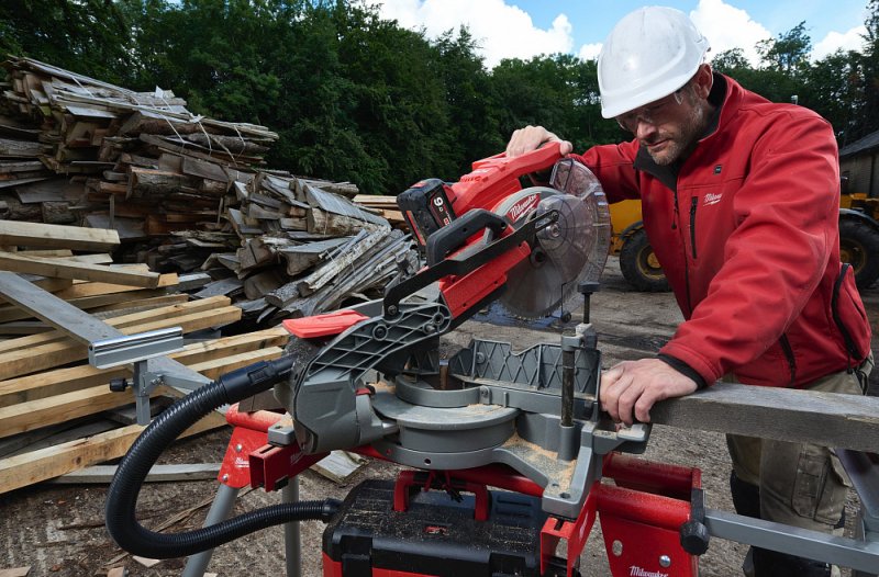 Fierastrau circular stationar cu acumulator 18V, SOLO, tip M18FMS254-0