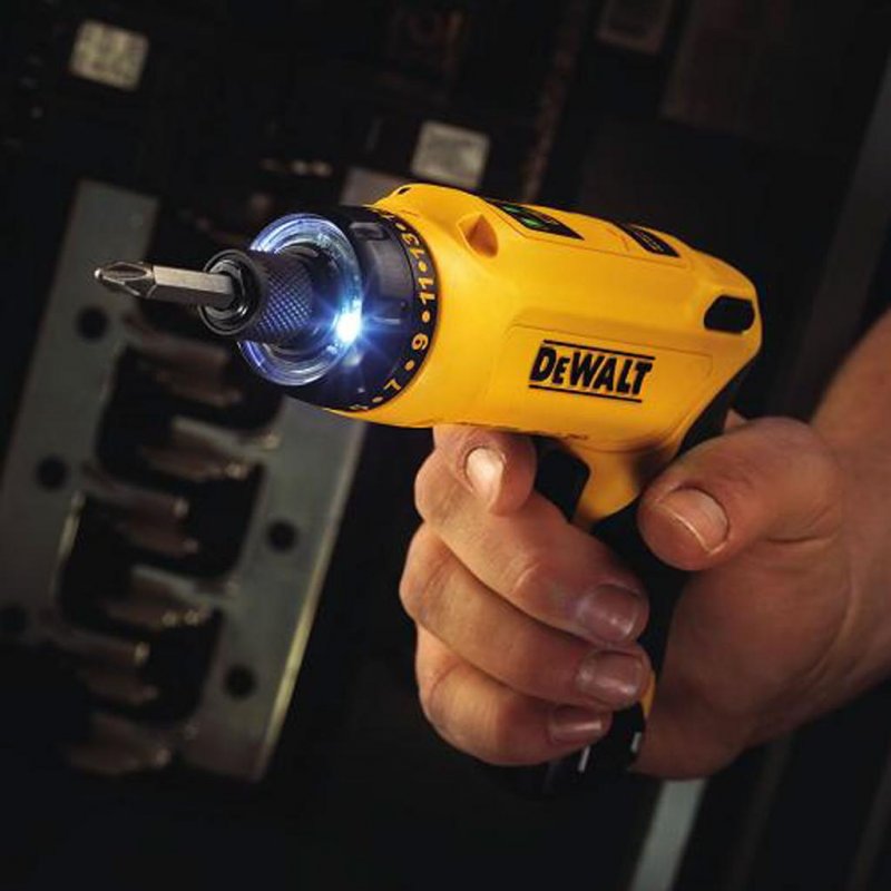 Surubelnita cu acumulator cu senzor de miscare, 7.2V 1.0Ah, DeWalt DCF680G2-QW