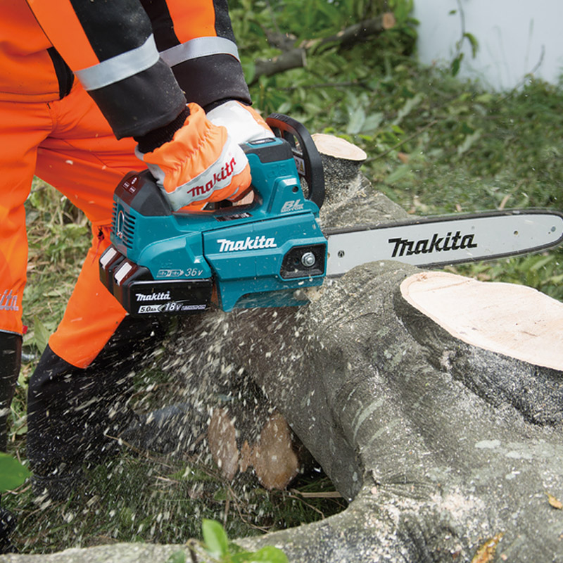 Electrofierastrau cu lant, cu acumulatori Li-Ion LXT 18V, 40 cm, tip DUC406Z