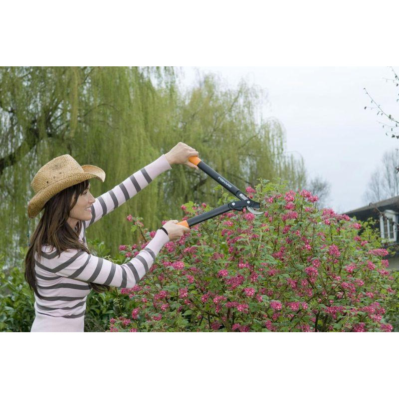 Foarfeca de mana bypass (S), pas cu pas, Fiskars tip PowerGear™ L72, 500mm