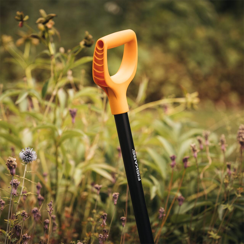 Cazma rotunda pentru sapat, tip Solid™, Fiskars