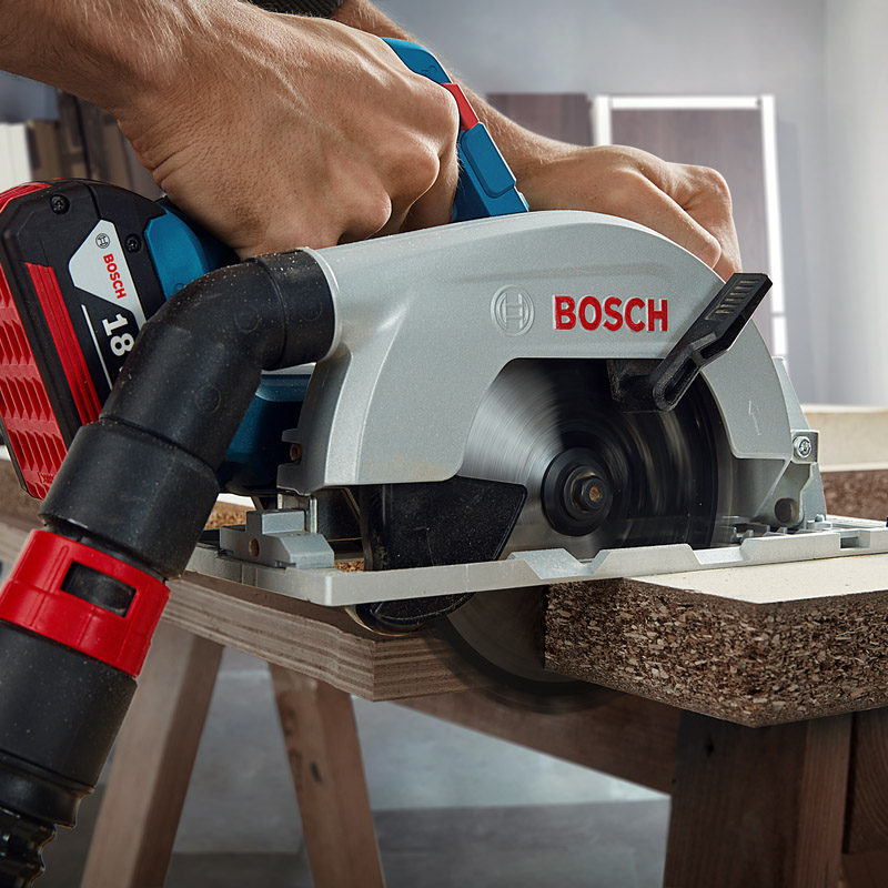 Fierastrau circular cu acumulatori, 18V, disc 165 mm, tip GKS 185-LI