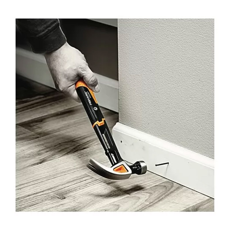 Ciocan pentru dulgheri, curbat, IsoCore (M), Fiskars