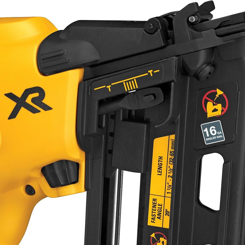 Pistol pentru cuie cu acumulator DeWalt DCN660D2-QW, 18V, 2x2Ah, 32-65mm