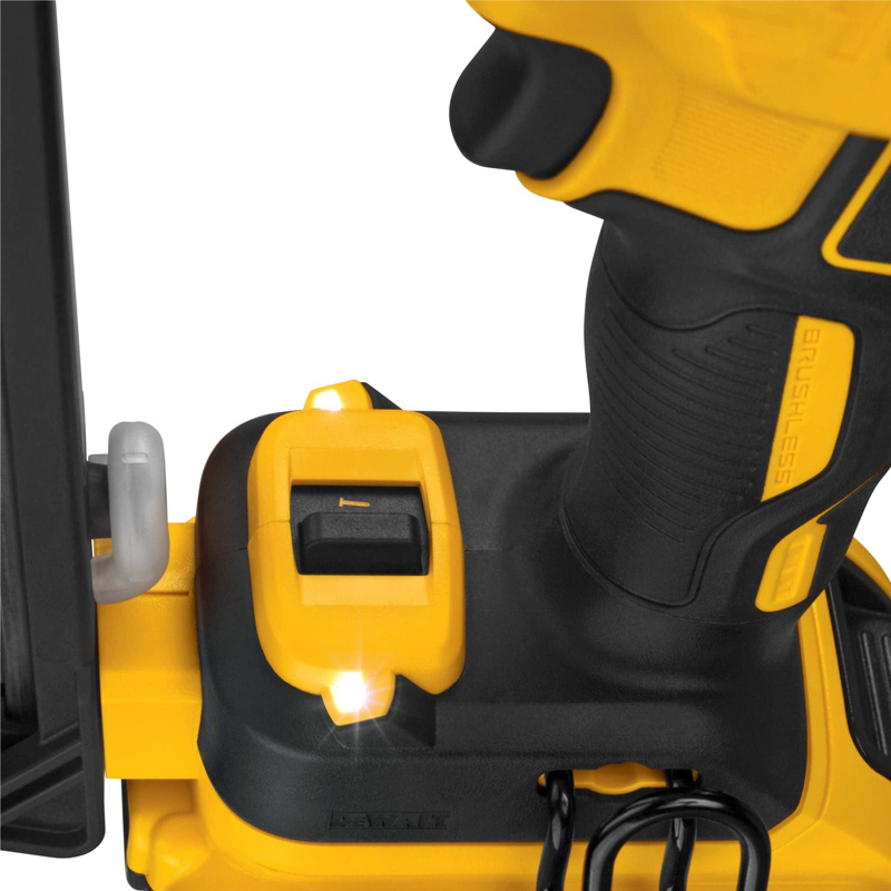 Pistol pentru cuie cu acumulator DeWalt DCN660D2-QW, 18V, 2x2Ah, 32-65mm