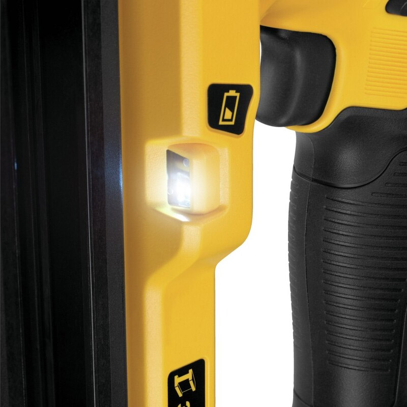 Pistol pentru cuie cu acumulatori DeWalt DCN660P2-QW, 18V, 2 X 5.0Ah, 32-63 mm