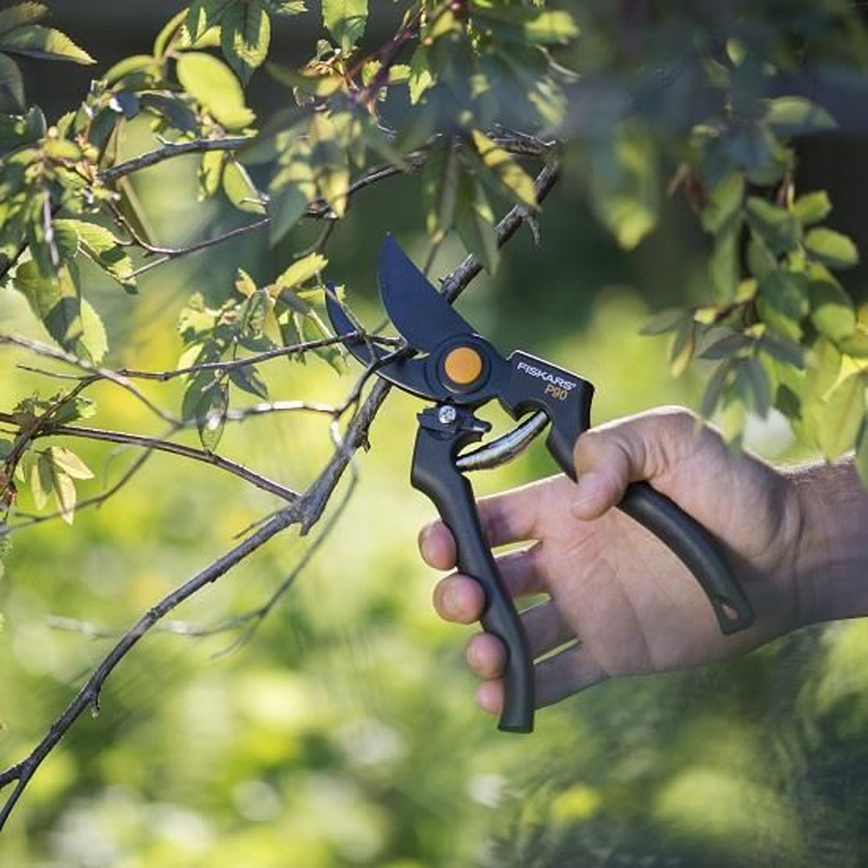 Foarfeca pentru gradina, Fiskars tip GardenPro™ P90