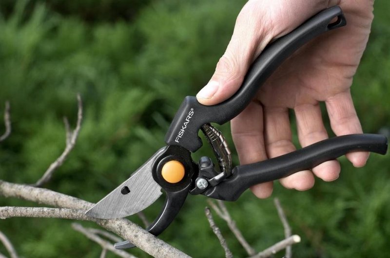 Foarfeca pentru gradina, Fiskars tip GardenPro™ P90
