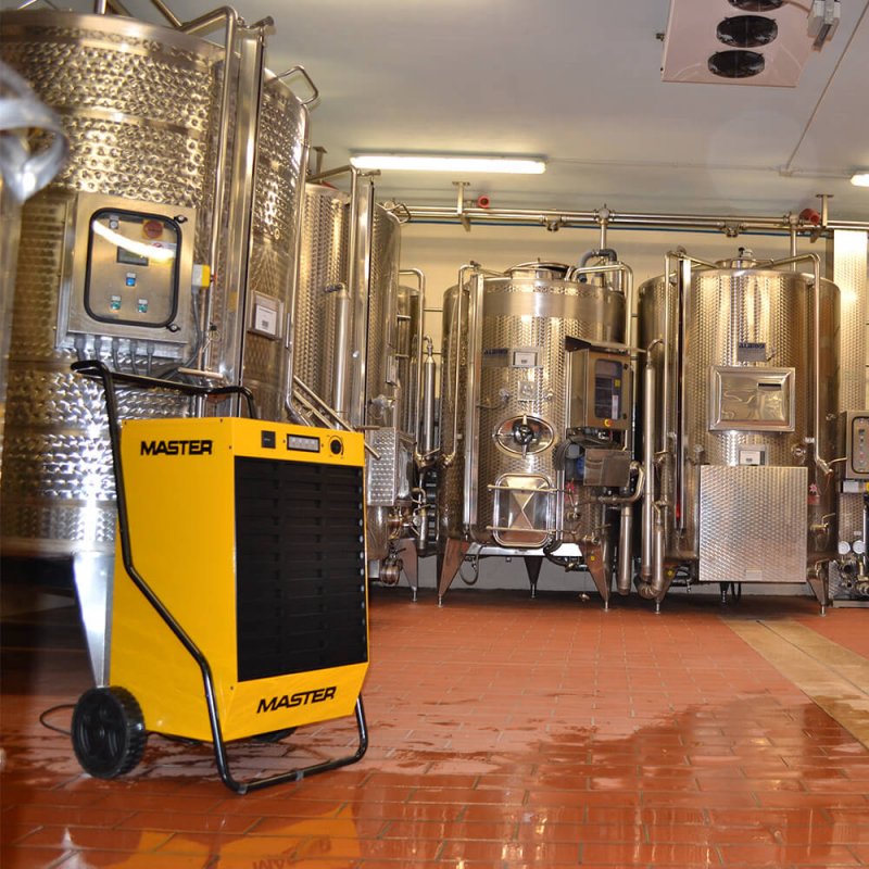 Dezumidificator profesional Heavy-Duty, 80l/24h, Master, tip DH92