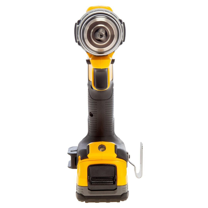 Masina de gaurit/insurubat cu percutie, 18V, 1 x 1.7Ah Li-Ion, 27-70 Nm, tip DCD796E1T-XJ