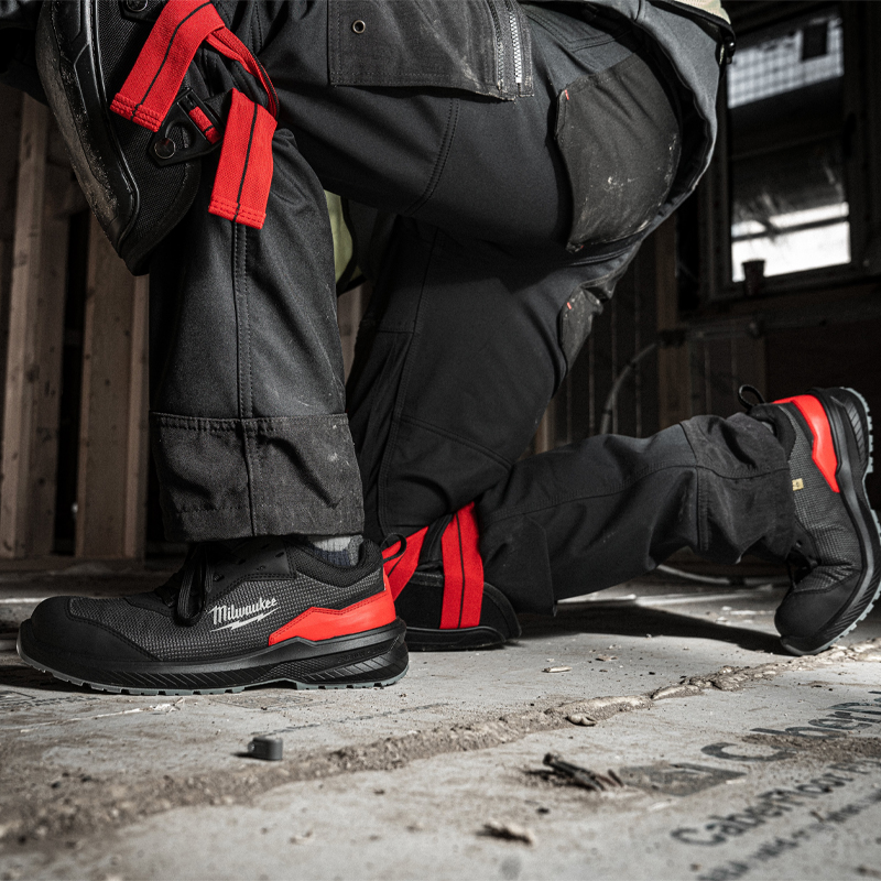 Pantofi de protectie cu pridnere BOA, S1P ESD FO SR, tip FXT, Milwaukee, marimea 36