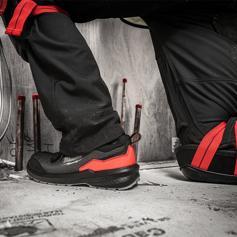 Pantofi de protectie cu pridnere BOA, S1P ESD FO SR, tip FXT, Milwaukee, marimea 36