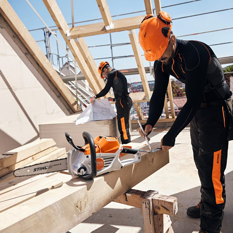 Electrofierastrau cu lant Stihl, compatibil cu acumulatori 36V, 35cm, 1.1mm, 1/4